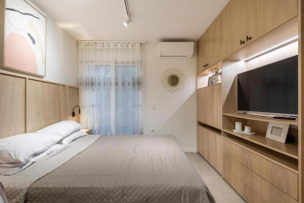Apartament Vouliagmeni Square *
